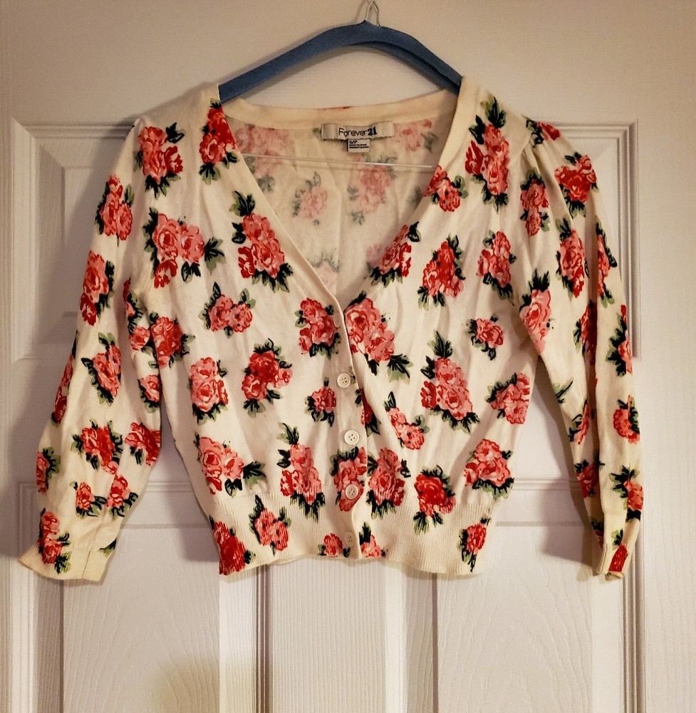 Floral cropped cardigan